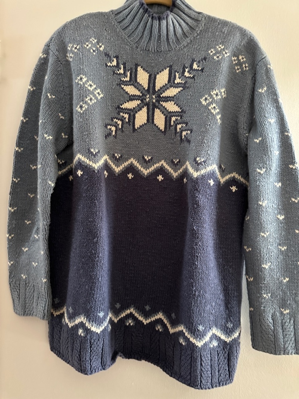 Jones New York Two-Tone Blue Nordic Turtleneck Sweater